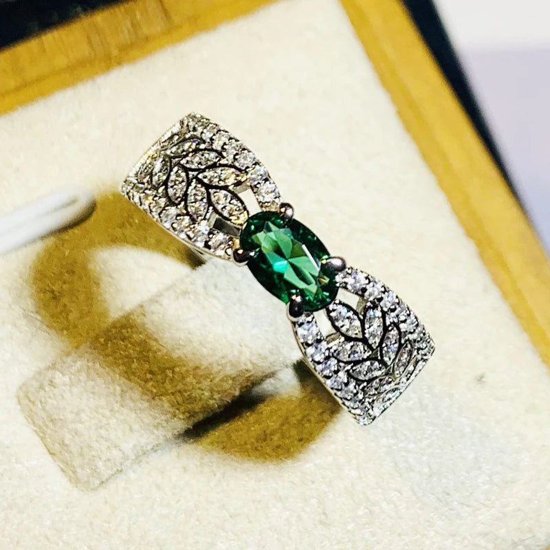 Huitan Leaf Band Oval Green CZ Wedding Ring for Women Fashion Ring Axl