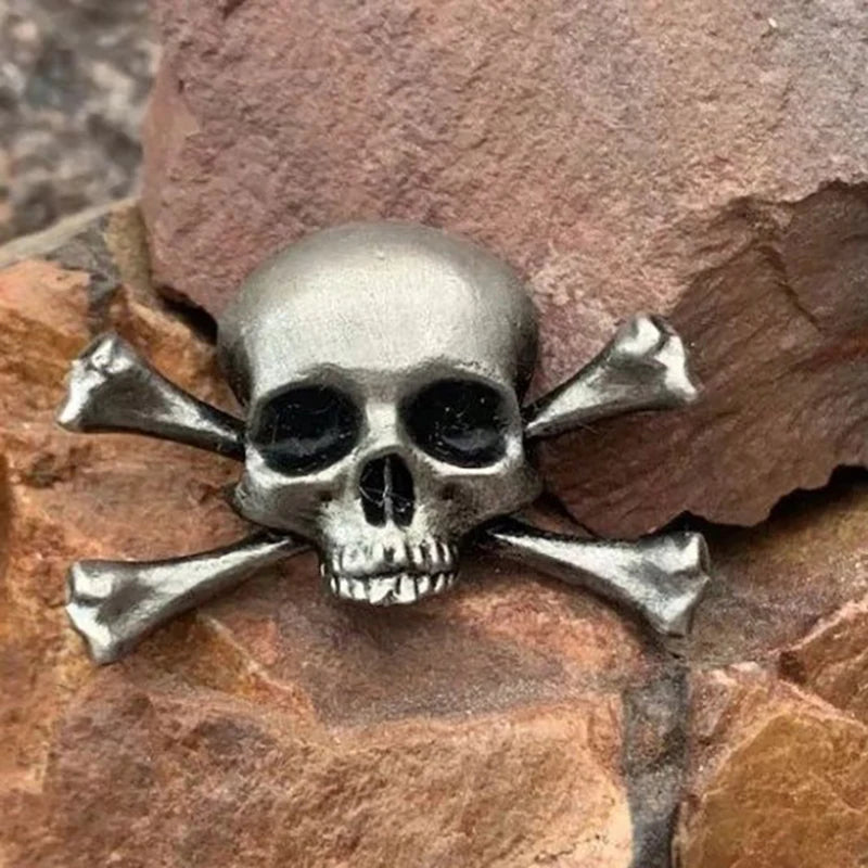 Gothic Skull Cross Brooch Pin – Vintage Metal Badge Jewelry Gothic Brooch Pin Axl