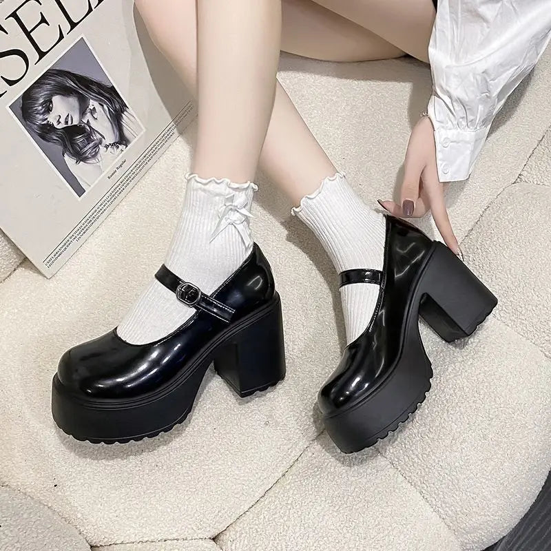 YBQJOO Mary Jane Pumps – Women's Vintage Square Heel Platform Mary Jane Pumps Axl
