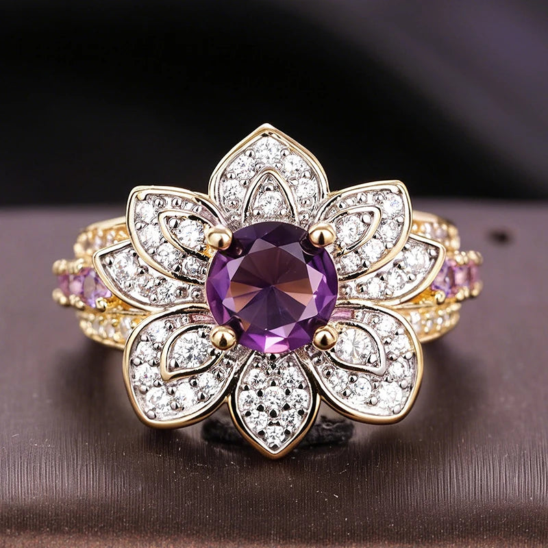 Huitan Two-Tone Flower Ring – CZ Pave Women's Wedding Band Fashion Ring Axl