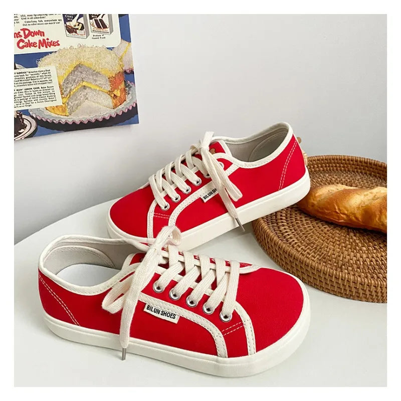 Women's Canvas Low Top Sneakers – Wide Toe Lace-Up Canvas Sneakers Axl