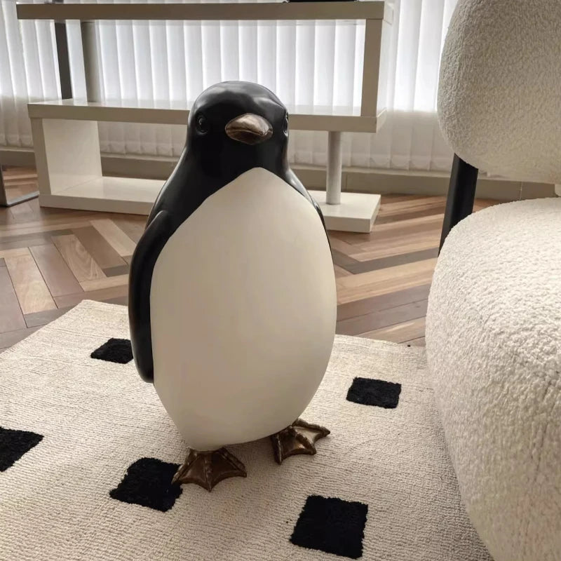 Nordic Penguin Figurine – Cute Resin Animal Sculpture Décor Decorative Figurine Axl