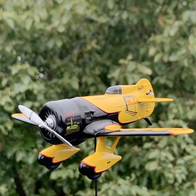 Modern Metal Airplane Ornament – Miniature Aircraft Home Decor Decorative Sculpture Axl