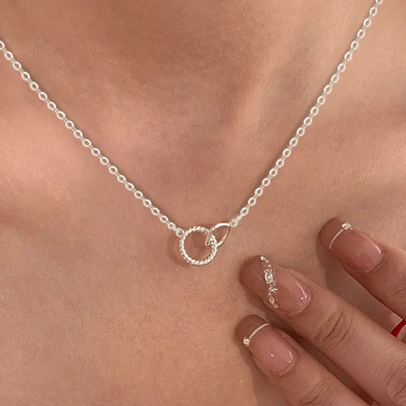 Huitan Linked Circle Pendant Necklace | Geometric Women's Jewelry Pendant Necklace Axl