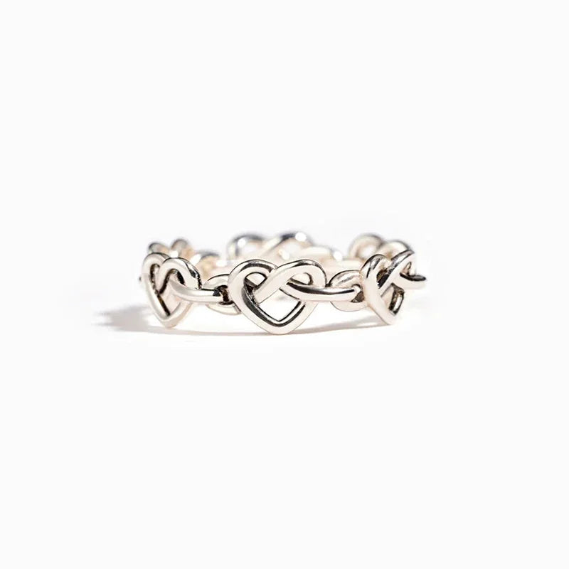 Huitan Hollow Heart Ring for Women – Dainty Brass Band Fashion Ring Axl