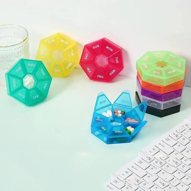 7-Day Pill Organizer – Mini Portable Travel Pill Box, 7-Grid Pill Organizer Axl