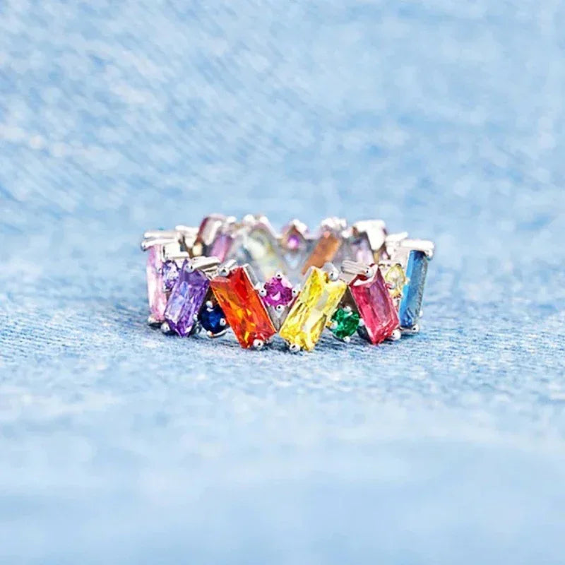 Huitan Rainbow CZ Ring – Dainty Geometric Women's Party Ring Fashion Ring Axl