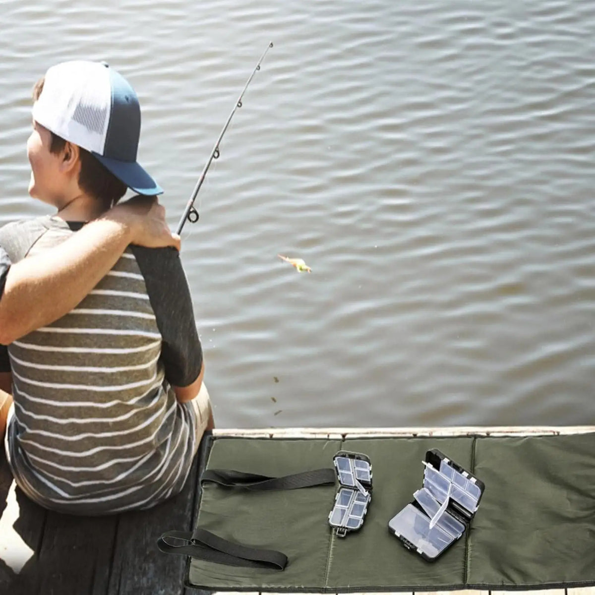 Foldable Carp Fishing Unhooking Mat – 3-Layer Protective Pad Fishing Unhooking Mat Axl