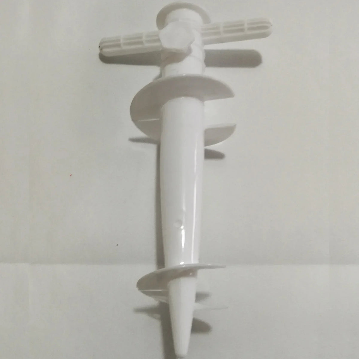 Spiral Beach Umbrella Anchor Base – Adjustable Sand Spike Umbrella Anchor Base Axl White