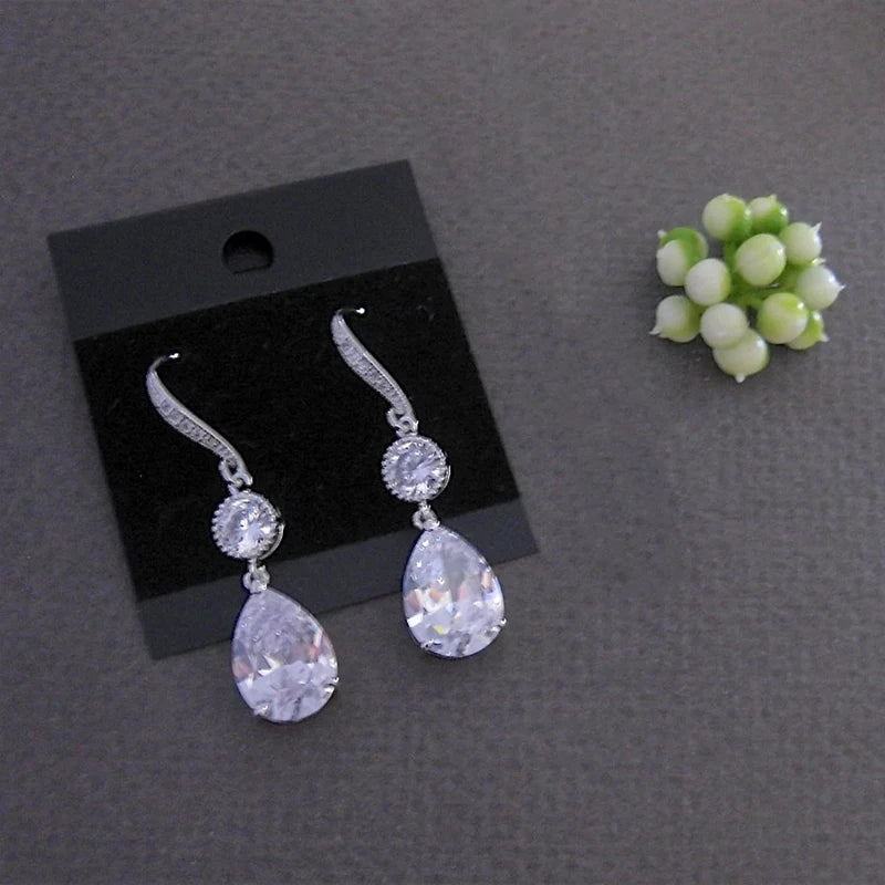 Huitan Waterdrop CZ Drop Earrings – Silver Tone Wedding Party Drop Earrings Axl E3833