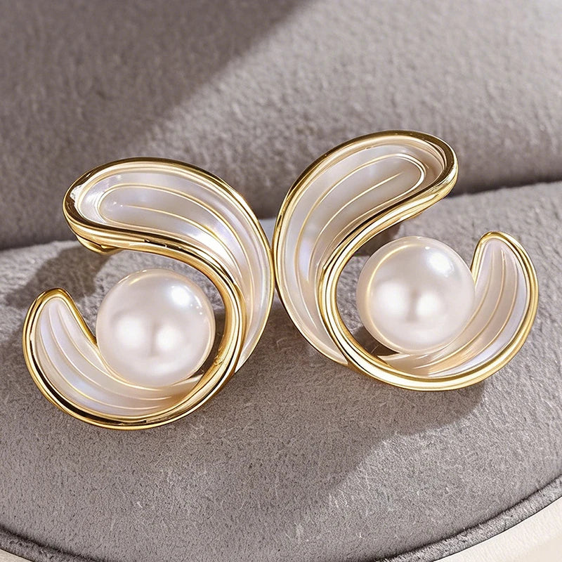 Huitan White Enamel Gold Stud Earrings | Geometric Fashion Stud Earrings Axl