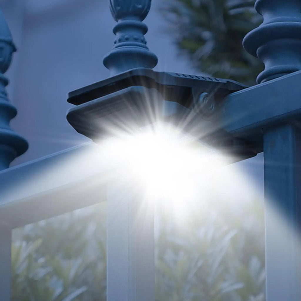Solar Clip-On Motion Sensor LED Light | 3-Mode Waterproof Solar Motion Light Axl