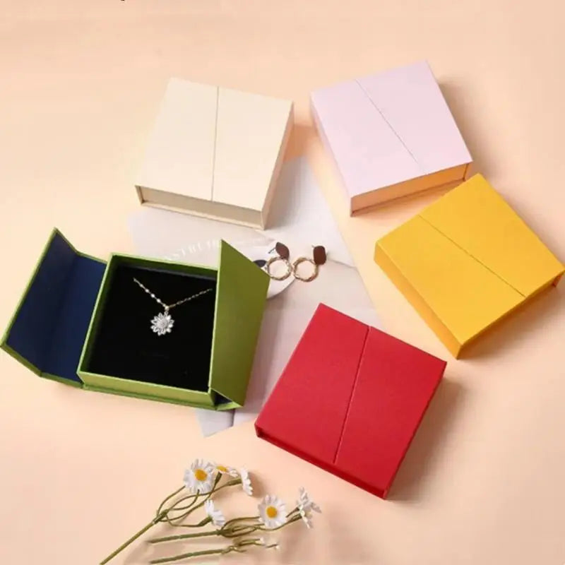 Magnetic Flip Jewelry Box – Earring, Necklace & Ring Organizer Jewelry Organizer Box Axl
