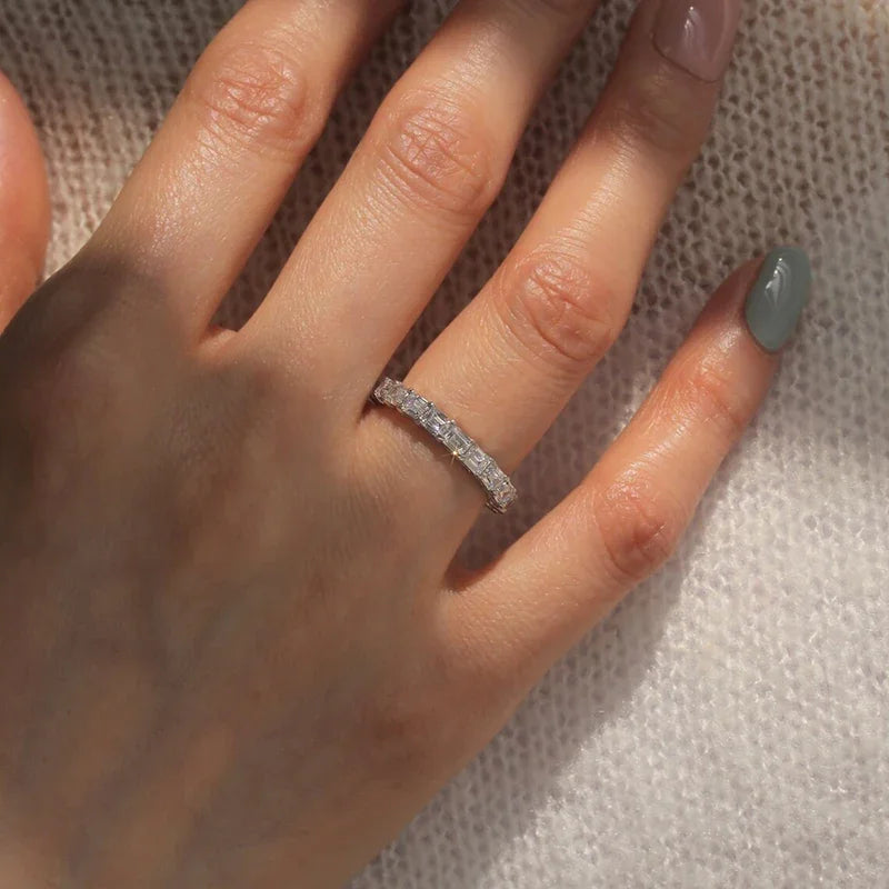 Huitan Rectangular CZ Ring for Women – Silver Fashion Band Fashion CZ Ring Axl