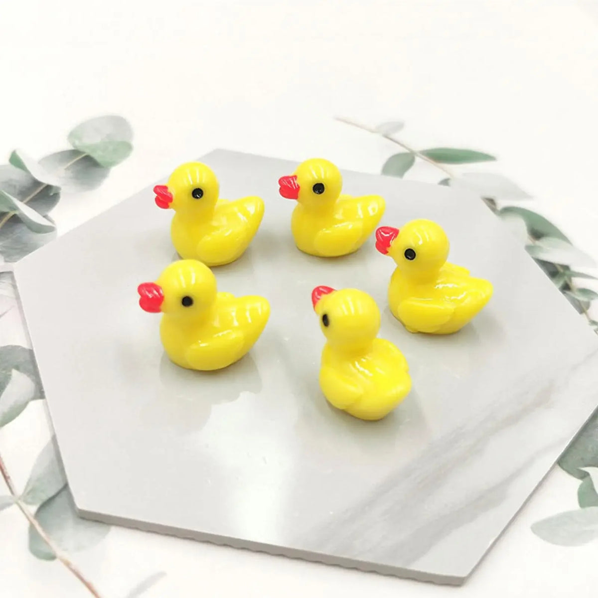 Mini Yellow Duck Figurines 50/100 Pcs – Resin Miniature Decor Miniature Figurines Axl