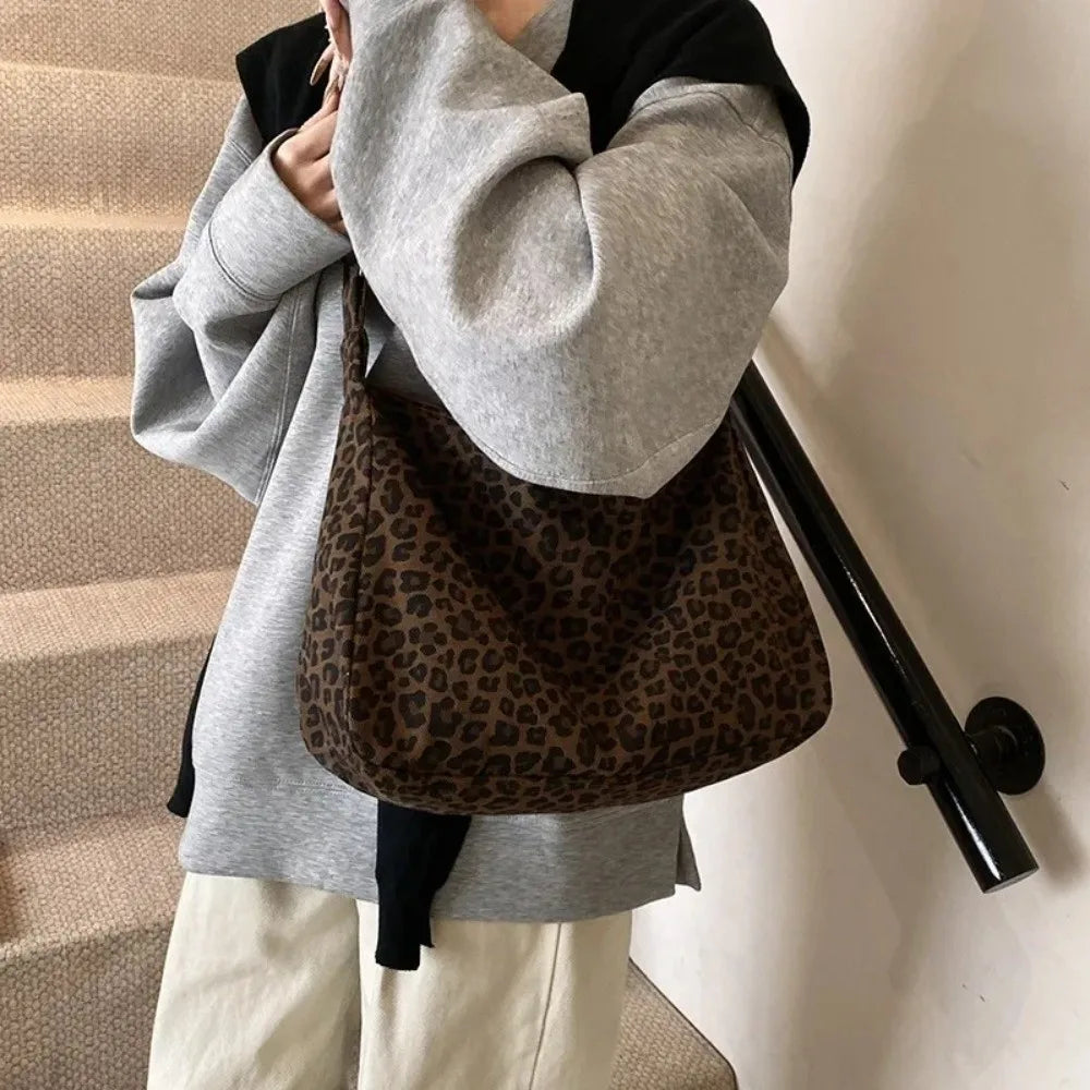 Women's Leopard Print Canvas Crossbody Shoulder Bag – Large Canvas Crossbody Bag Axl