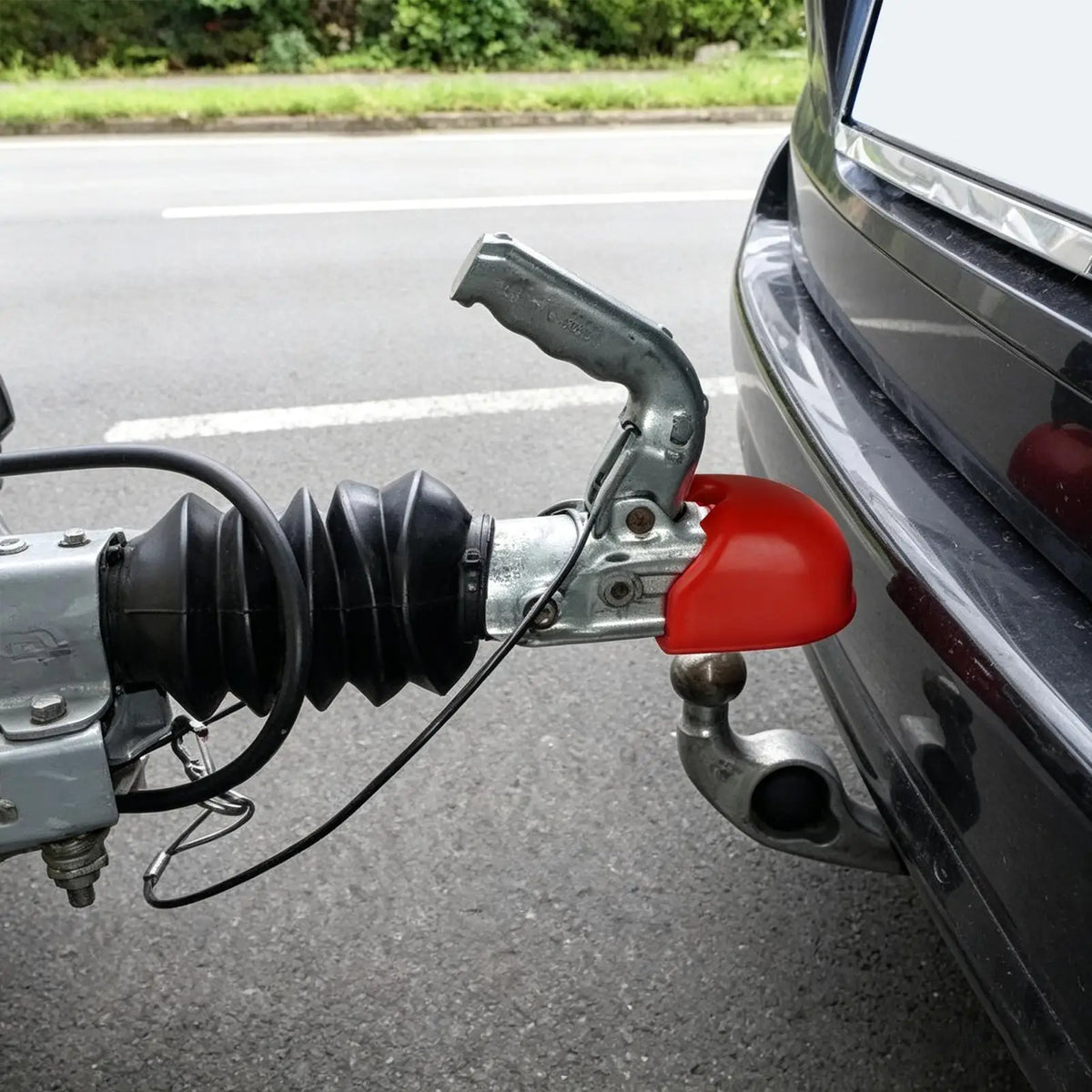 Red Trailer Hitch Ball Cover – ABS Dust Cap for RV & SUV Trailer Hitch Cover Axl
