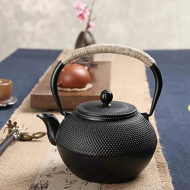 KEMORELA Japanese Cast Iron Teapot with Stainless Infuser Cast Iron Teapot Axl
