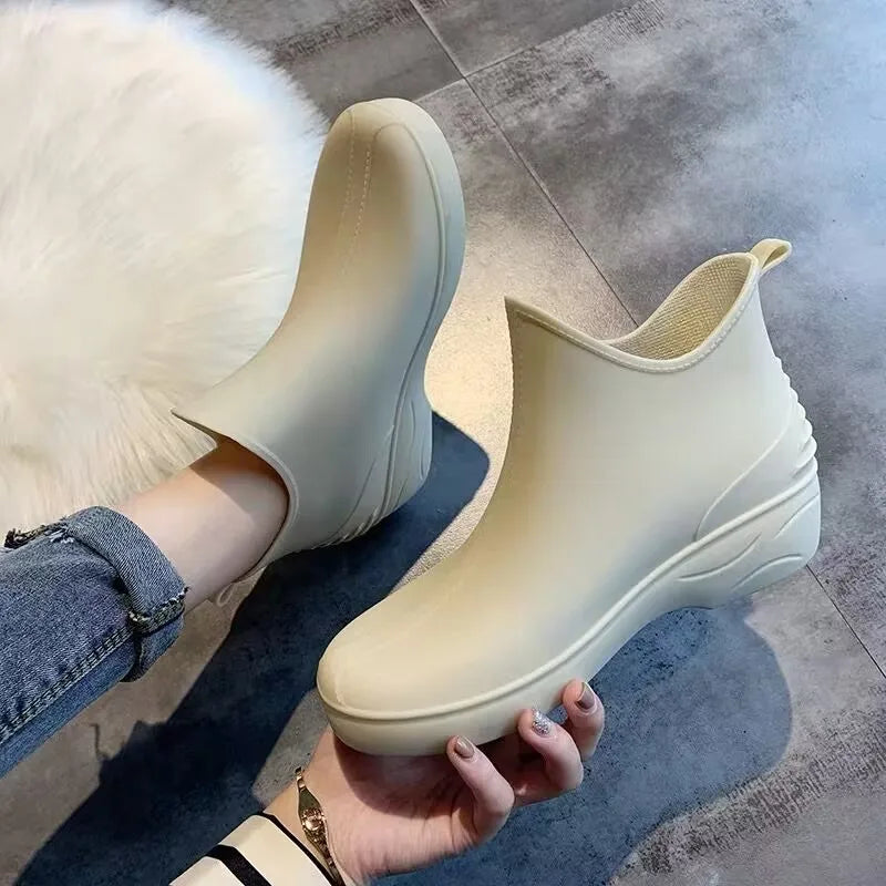 Women's Waterproof Platform Rain Boots – Anti-Slip Ankle Boot Platform Rain Boots Axl 40 Beige