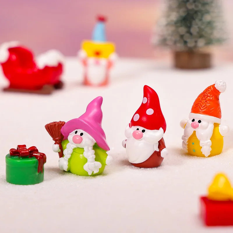 Floral Gnome Figurines 7/12pc – Resin Dwarf Garden & Home Decor Garden Gnome Figurines Axl