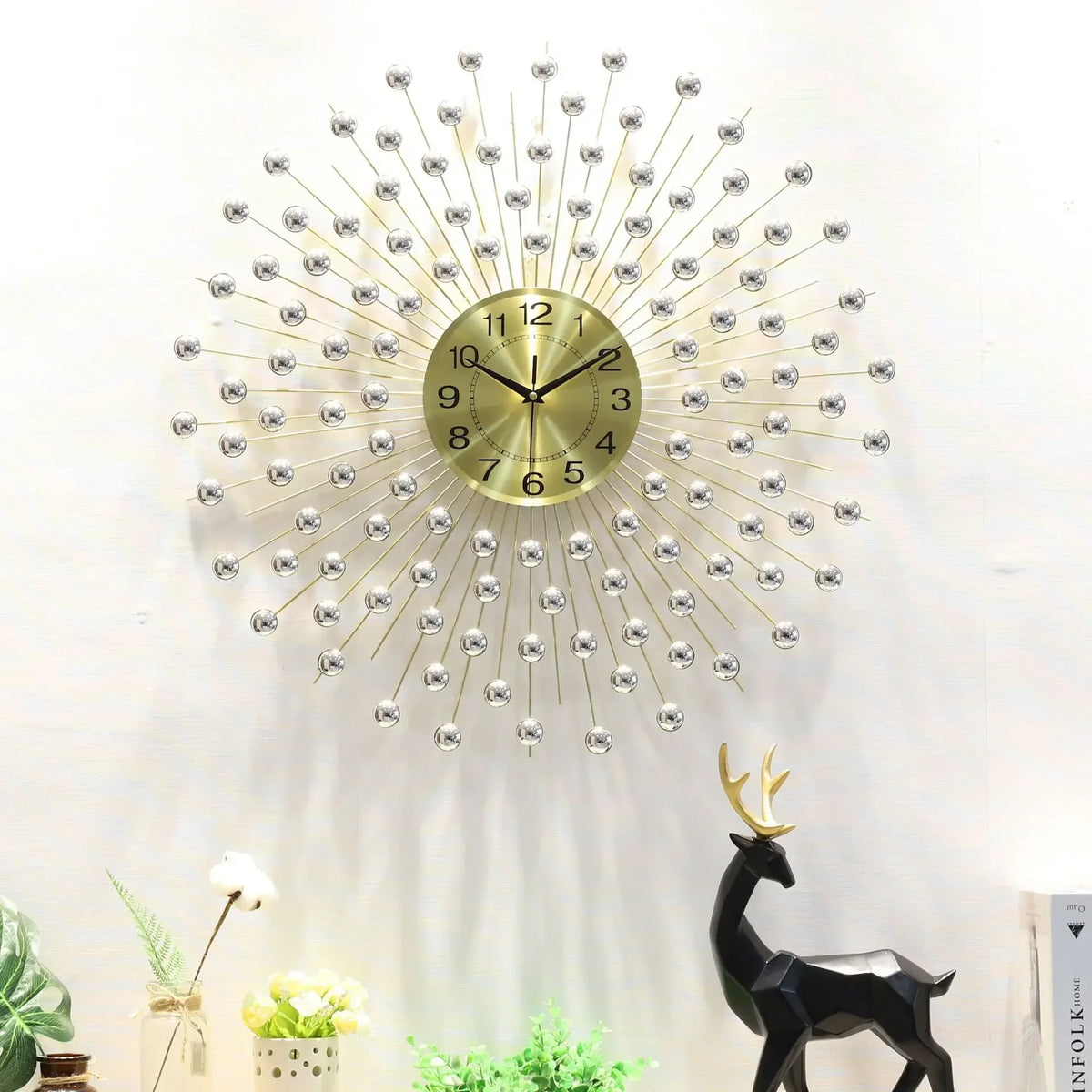 Gold Large Silent Metal Wall Clock – Modern Nordic Luxury Decor Wall Clock Axl