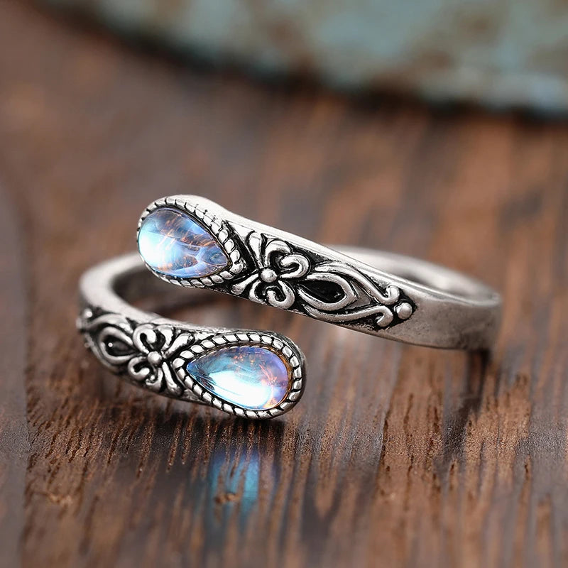 Huitan Vintage Moonstone Opening Ring – Adjustable Women's Ring Fashion Ring Axl T0883 resizable