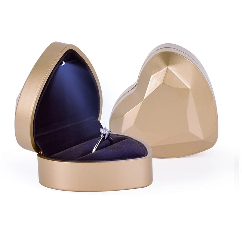 Heart Shape LED Light Ring Box – Jewelry Gift Storage Case LED Jewelry Box Axl Gold