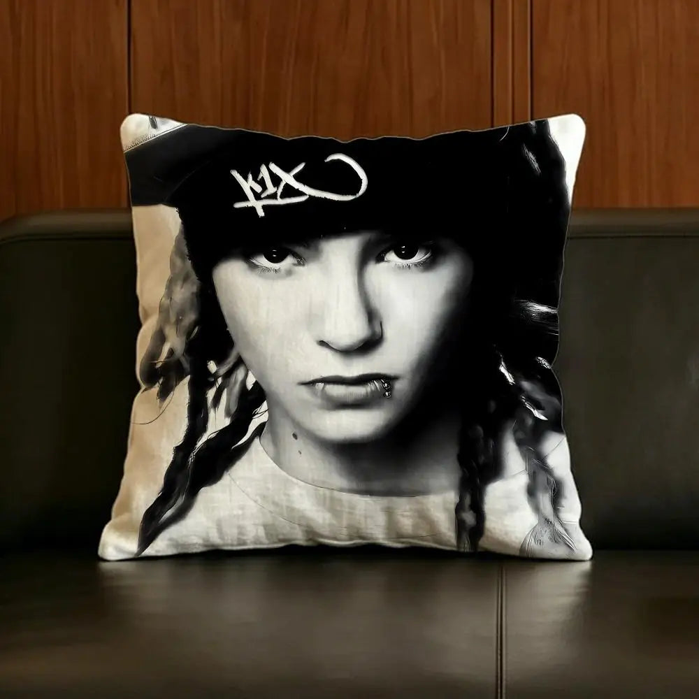 Tom Kaulitz Linen Cushion Cover | Sofa & Bed Pillow Case Decorative Cushion Cover Axl White8 40X40cm