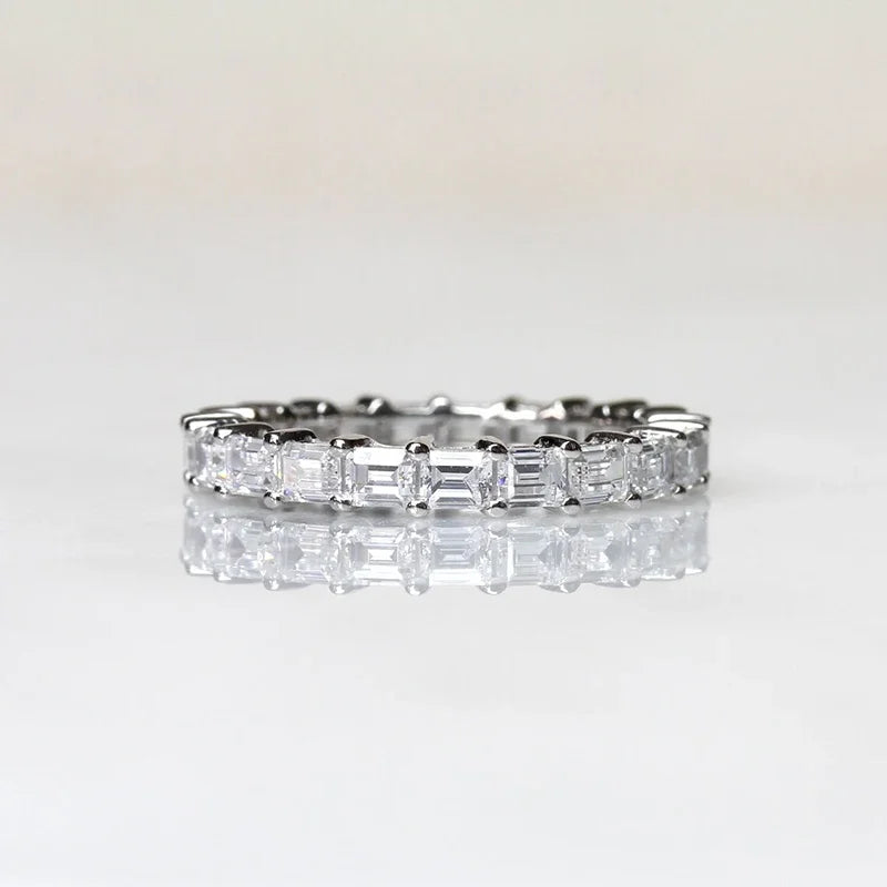 Huitan Rectangular CZ Ring for Women – Silver Fashion Band Fashion CZ Ring Axl
