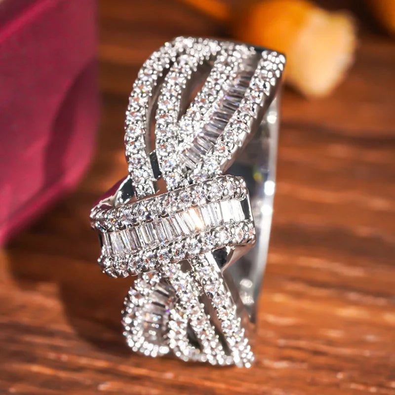 Huitan CZ Wedding Band – Sparkling Cubic Zirconia Ring for Women CZ Wedding Band Ring Axl