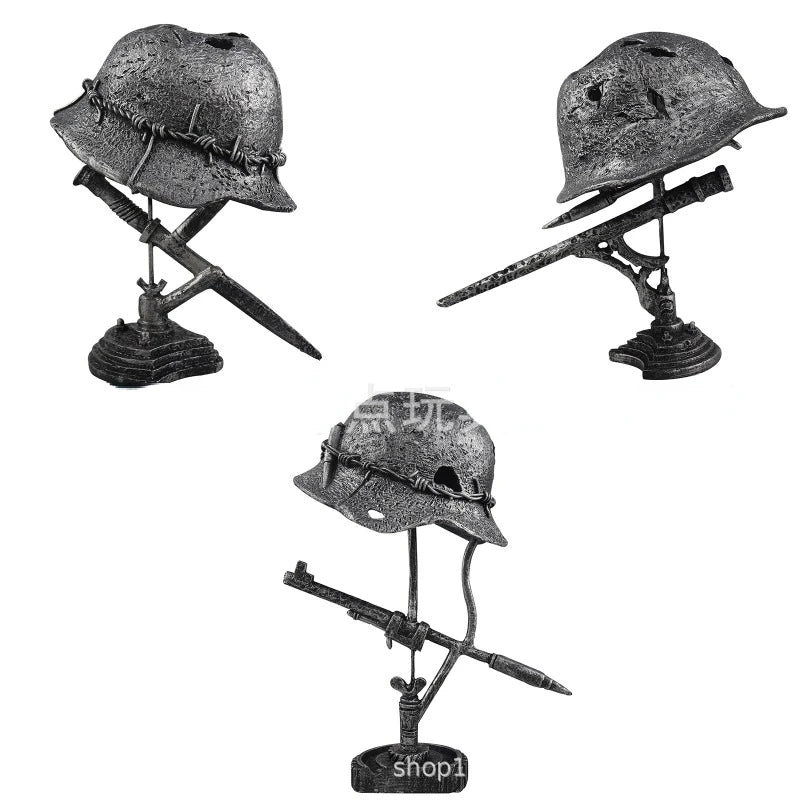 WWII Helmet Table Lamp – Retro Resin War Style Desk Light Decorative Table Lamp Axl