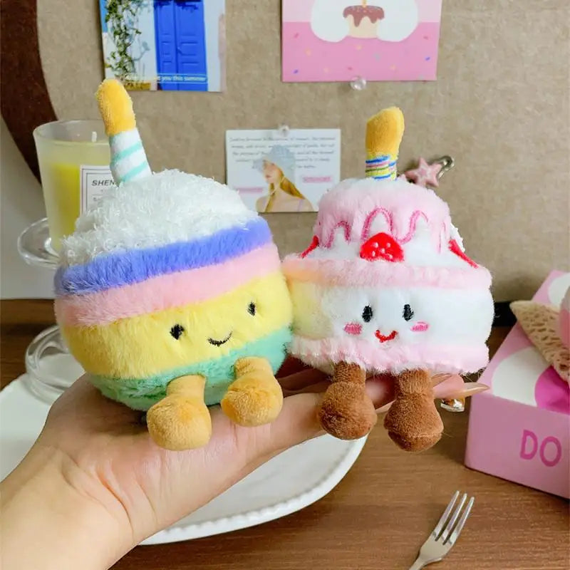 Kawaii Cake Plush Keychain – Cute Birthday Dessert Pendant Plush Keychain Charm Axl