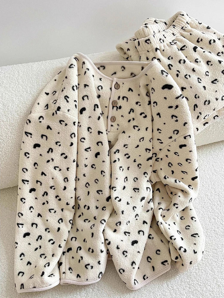 Women's Fleece Pajama Set – Plush Thermal Print Loungewear 2 Pc Fleece Pajama Set Axl
