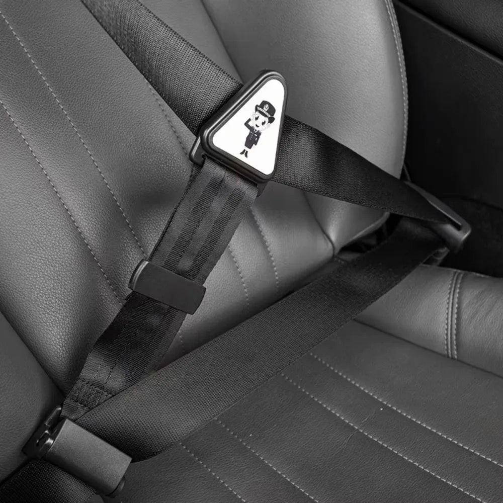 Child Car Seat Belt Adjuster – Anti-Neck Rub Safety Clip Seat Belt Adjuster Axl