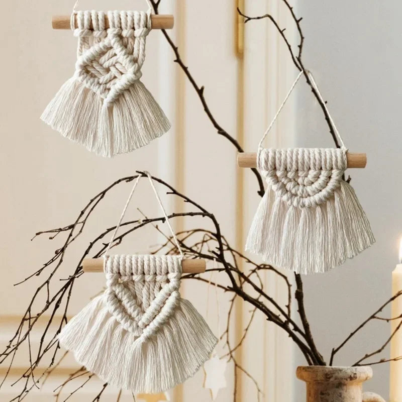 Bohemian Handwoven Macrame Tapestry with Tassels | Wall Decor Macrame Wall Hanging Axl