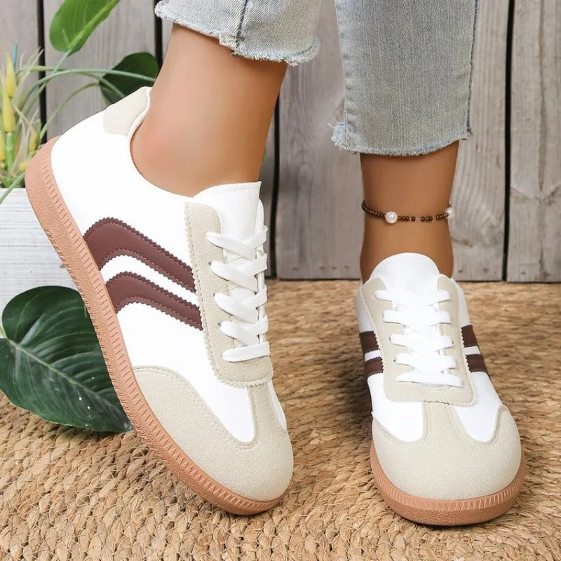 Women's Breathable Flat Sports Shoes – Lace-Up Round Toe Women's Flat Shoes Axl