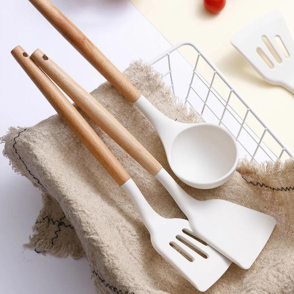 3-Piece Silicone Spatula & Spoon Set – Heat-Resistant Kitchen Tools Silicone Kitchen Utensils Axl