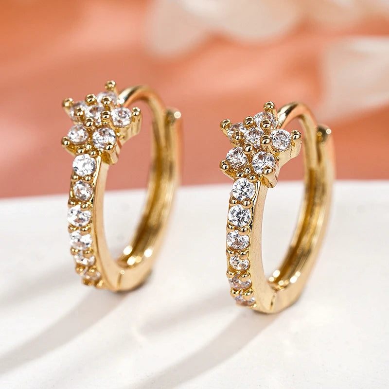Huitan Dainty Flower Hoop Earrings – Micro Paved CZ Star Hoop Earrings Axl