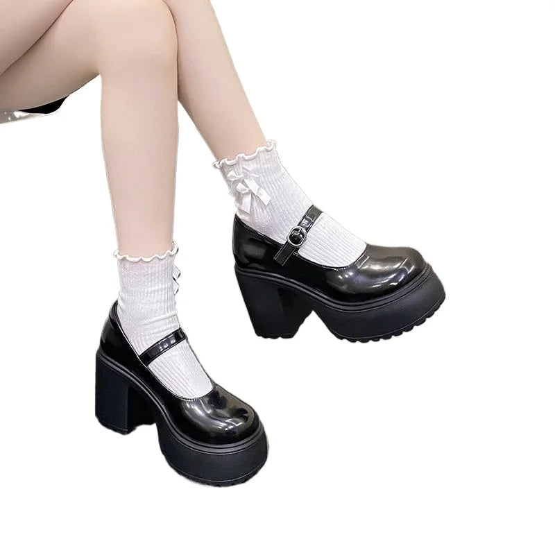 YBQJOO Mary Jane Pumps – Women's Vintage Square Heel Platform Mary Jane Pumps Axl