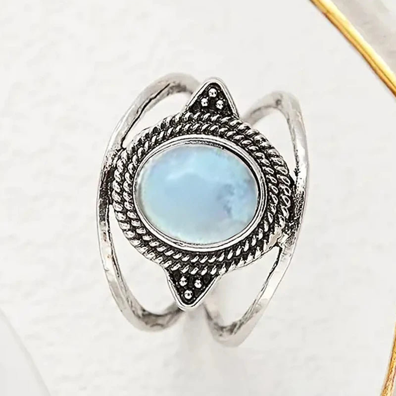Huitan Bohemian Oval Imitation Opal Ring – Women's Wedding Band Fashion Ring Axl