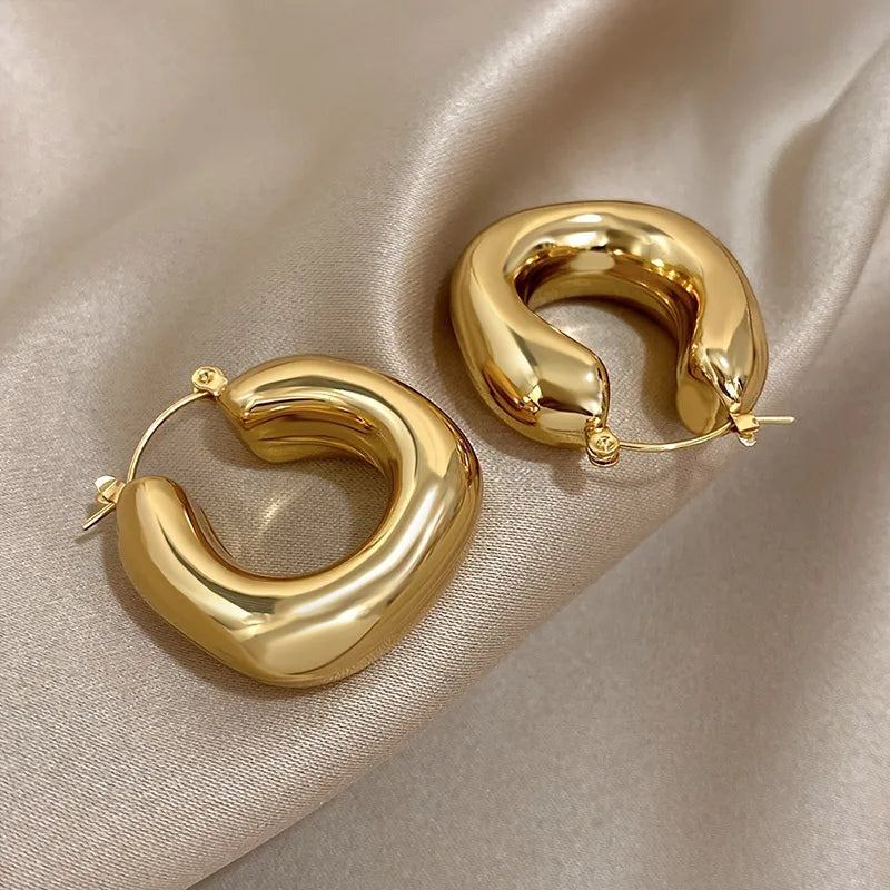 Huitan Chunky Hoop Earrings – Minimalist Circle Statement Jewelry Hoop Earrings Axl