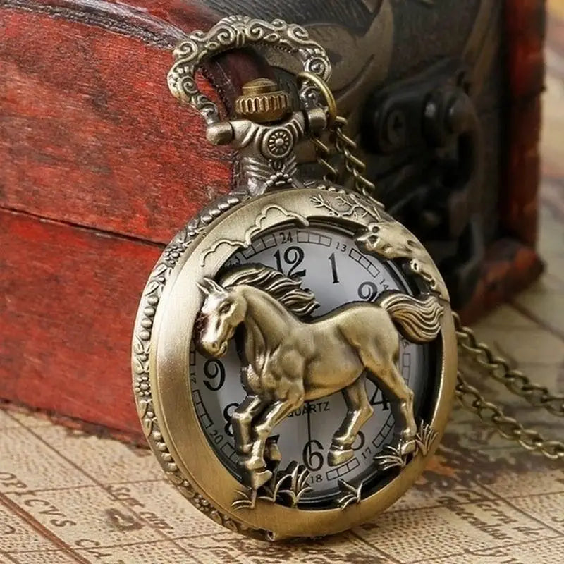 Retro Bronze Pocket Watch Quartz Flip Cover & Necklace Pendant Pocket Watch Axl