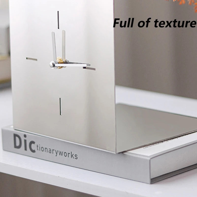 Nordic Metal Desk Clock – Modern Stainless Steel Figurine Decor Decorative Desk Clock Axl