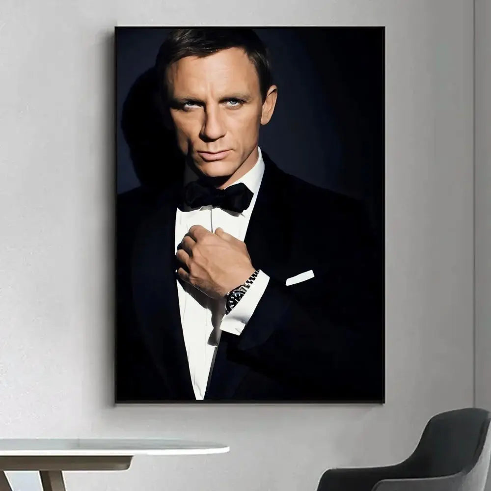 Daniel Craig HD Wall Poster – Modern Aesthetic Home Decor Art Wall Art Poster Axl