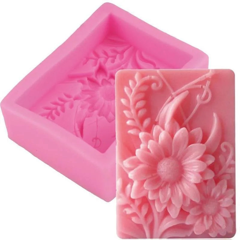 3D Rose Chrysanthemum Silicone Mold – Soap, Resin & Baking Silicone Craft Mold Axl