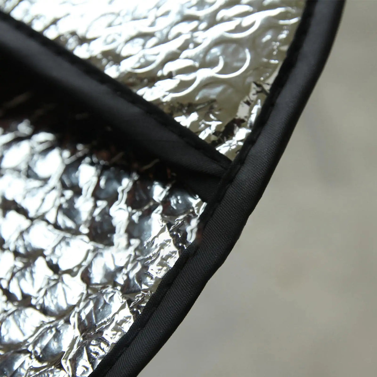 Foldable Aluminum Foil Car Steering Wheel Sun Shade Cover Steering Wheel Cover Axl