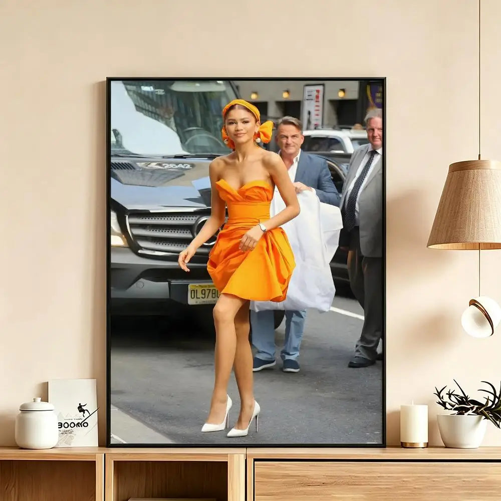 Zendaya HD Art Poster – Waterproof Sticky Wall Decor Wall Art Poster Axl White6 30X40cmNoframe