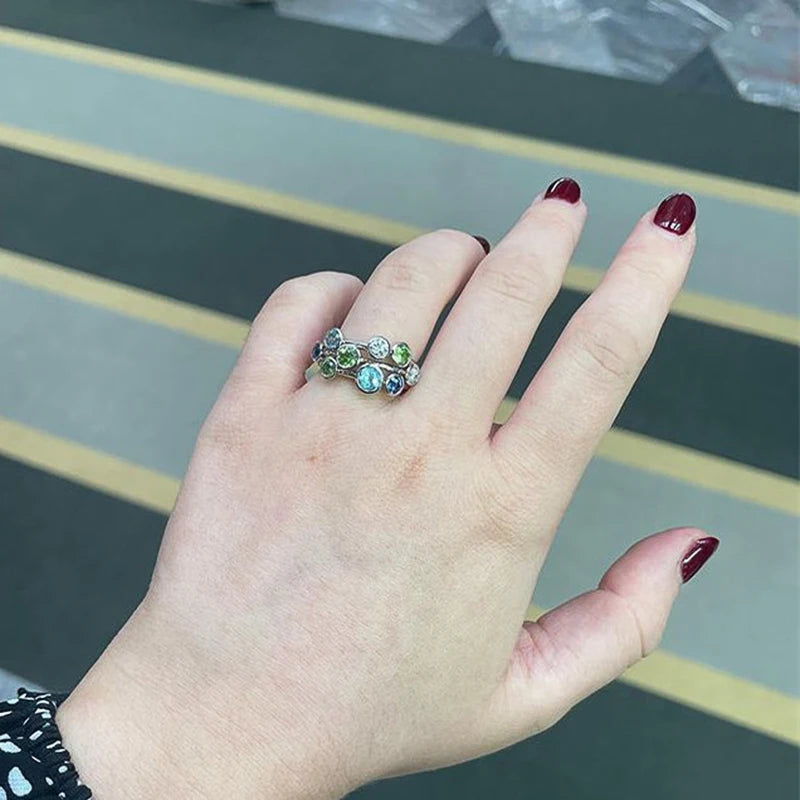 Huitan Women's Colorful Cubic Zirconia Brass Fashion Ring Fashion Ring Axl