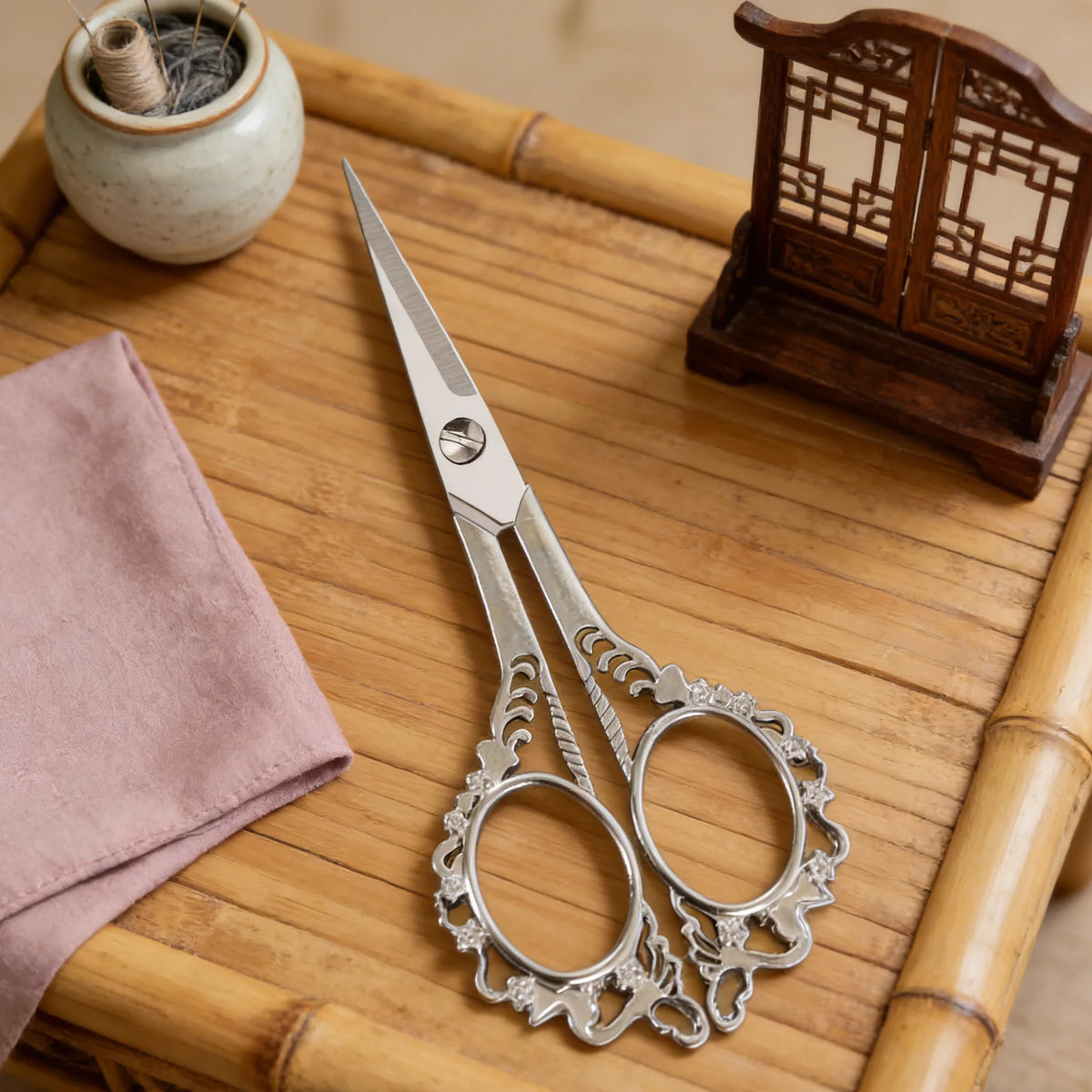 Vintage Stainless Steel Sewing Scissors – Embroidery & Tailor Sewing Scissors Axl Scissors-Silvery