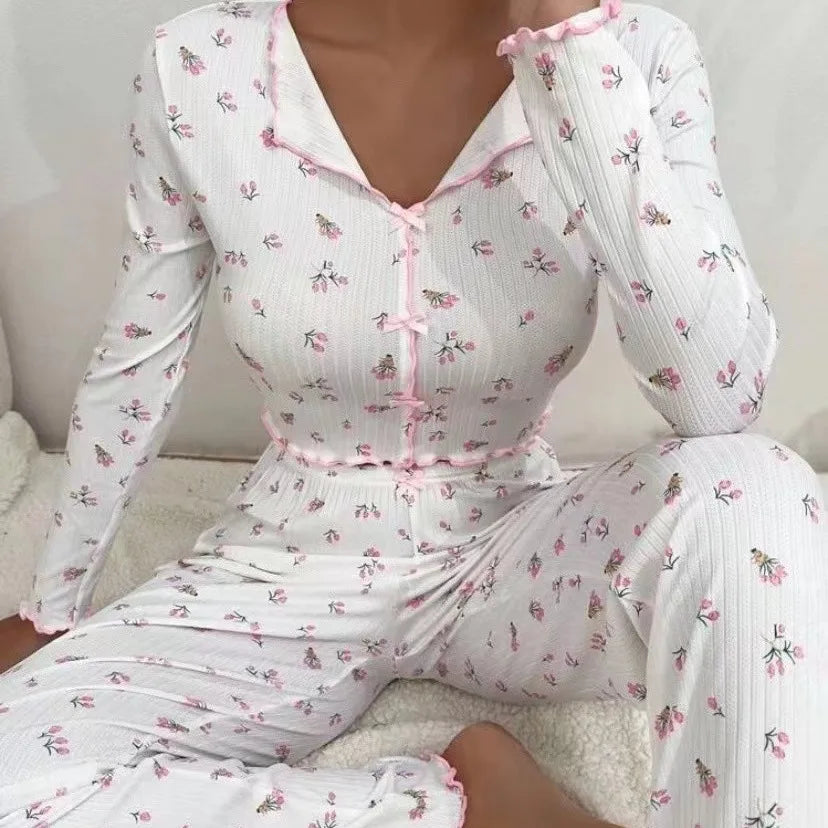 Women's Floral Pajama Set – Lettuce Trim Top & Ankle Pants Pajama Set Axl white S